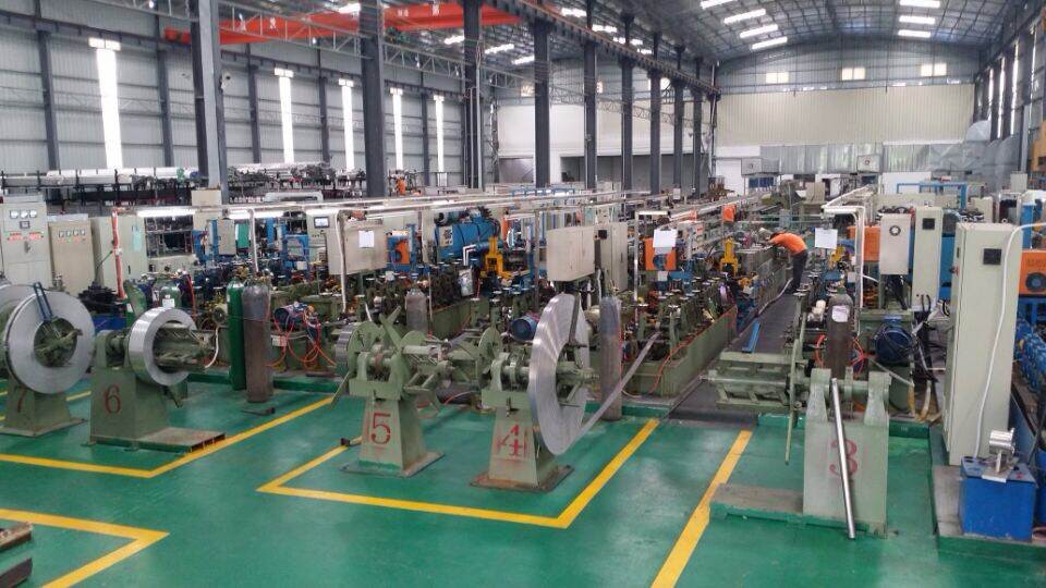 中欧体育管材生产车间2