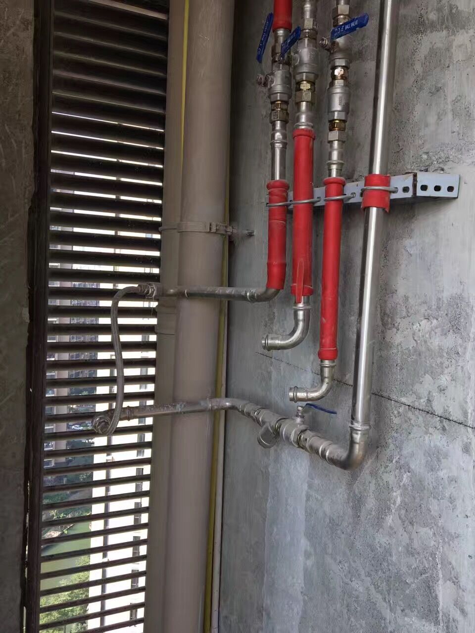 永穗品牌双卡压不锈钢水管安装工程 永穗品牌双卡压不锈钢水管安装工程